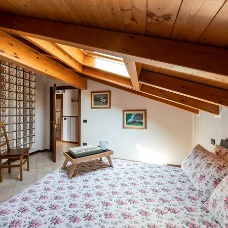 Appartement Meridiana Di Ricciano Casale Corte Cerro
